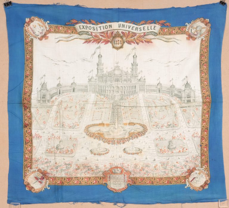 袱紗（第3回パリ万国博覧会記念品）