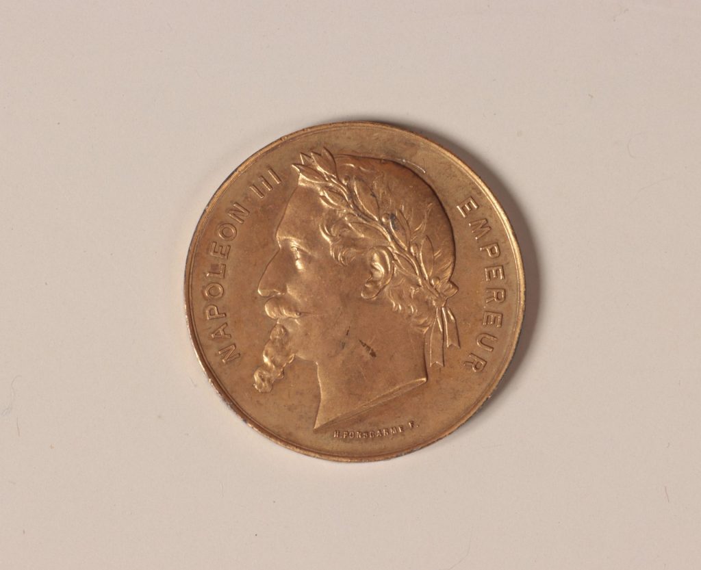 メダル（第2回パリ万国博覧会記念品）